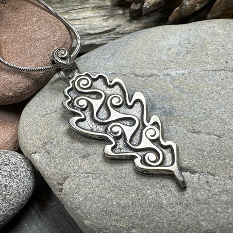 Load image into Gallery viewer, Celtic Oak Leaf Pewter Necklace
