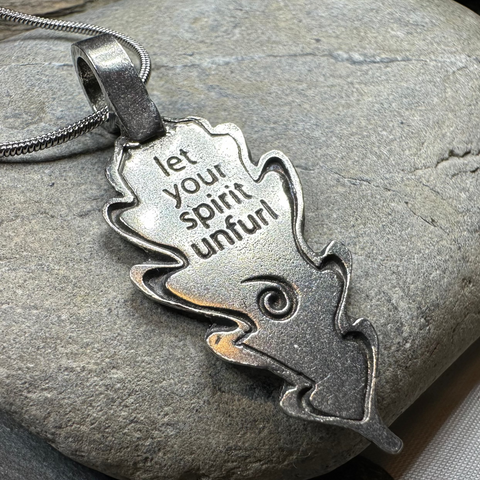 Load image into Gallery viewer, Celtic Oak Leaf Pewter Necklace
