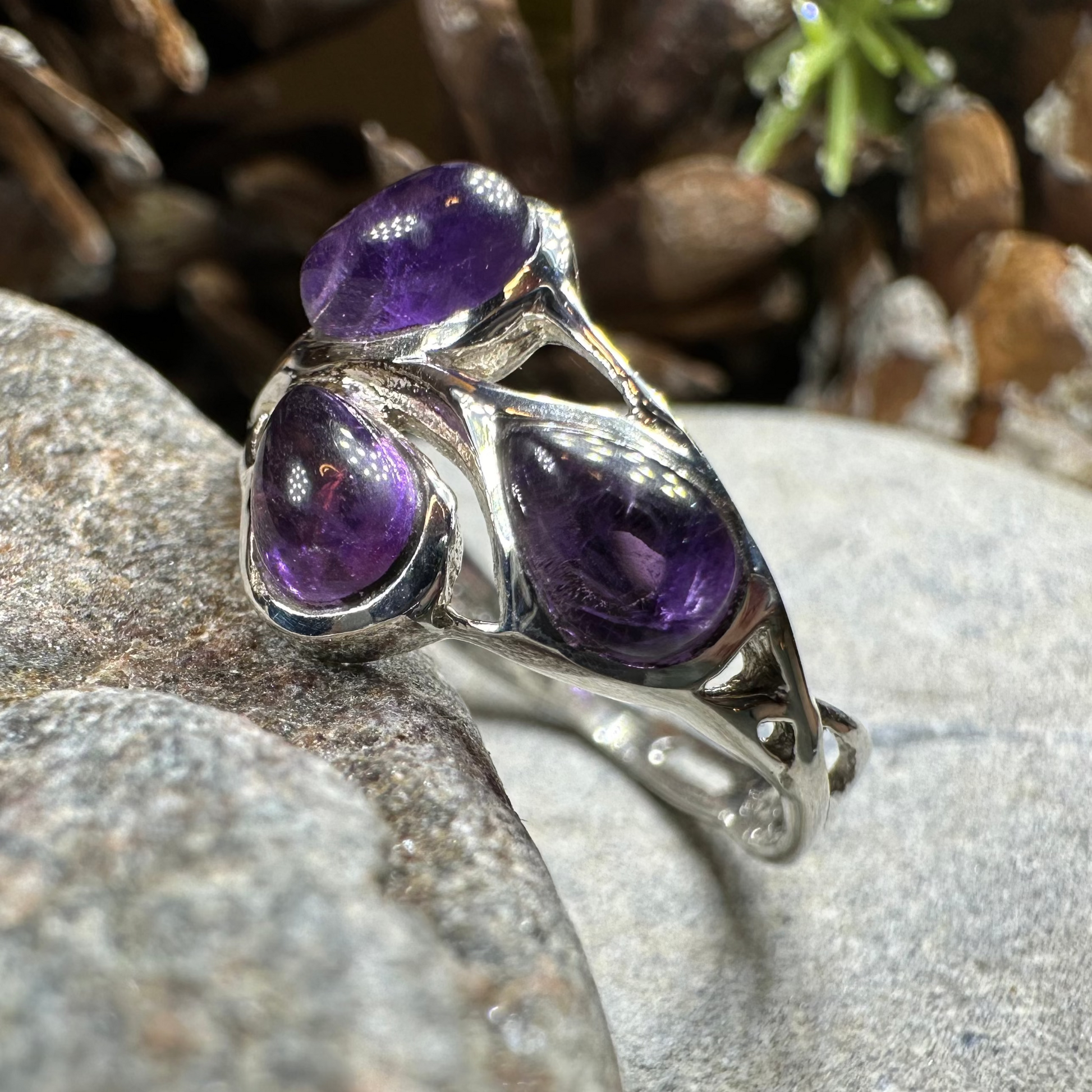 Celtic Love Knot Ring — view 6