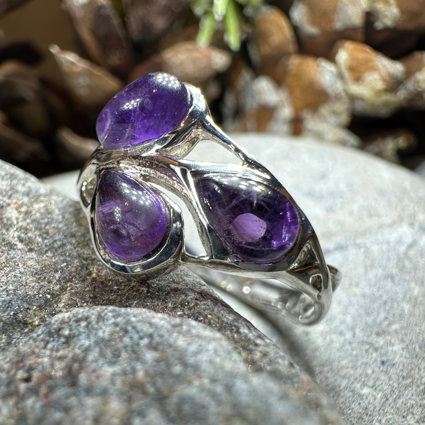 Celtic Love Knot Ring — view 5
