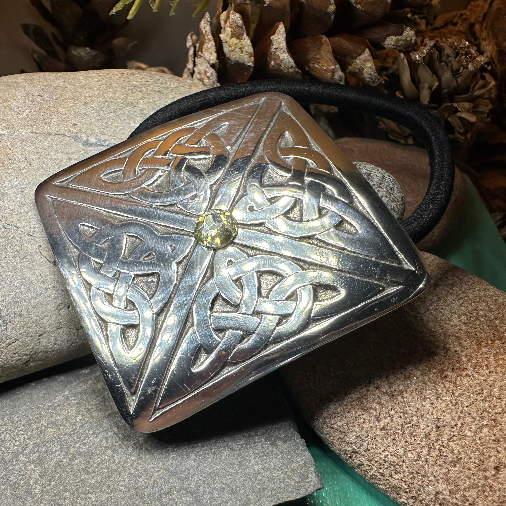 Indira Celtic Knot Ponytail Holder in pewter