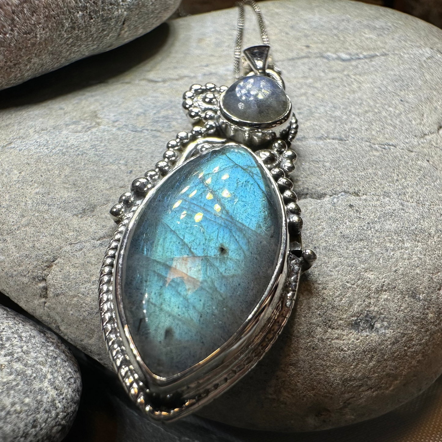 Midnight Sky Labradorite Necklace in amethyst