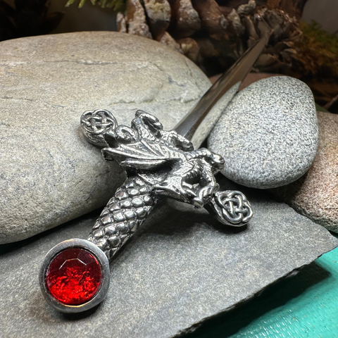 Load image into Gallery viewer, Welsh Dragon Kilt Pin
