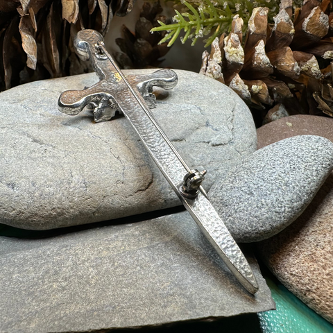 Load image into Gallery viewer, Welsh Dragon Kilt Pin
