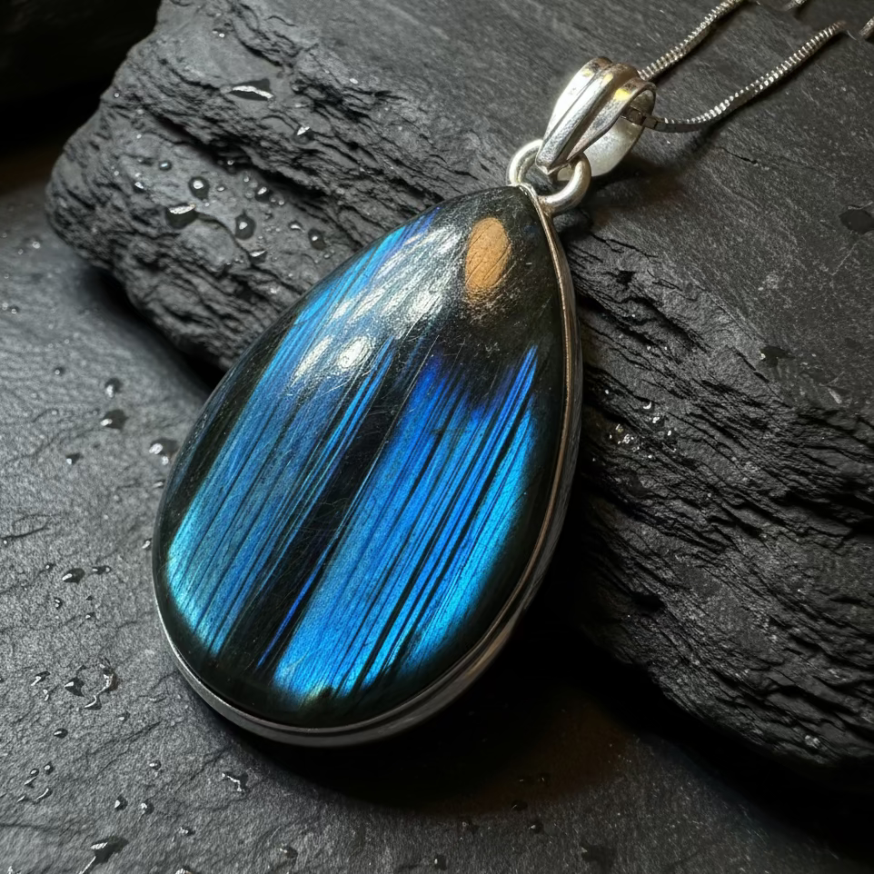 Blue Night Teardrop Labradorite Necklace in sterling silver