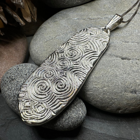 Load image into Gallery viewer, Artisan Newgrange Entrance Stone Necklace - Made in Ireland
