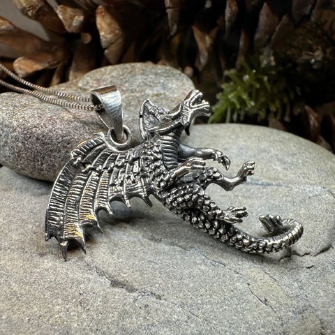 Load image into Gallery viewer, Zee Dragon Necklace
