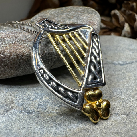 Load image into Gallery viewer, Golden Celtic Irish Harp Necklace
