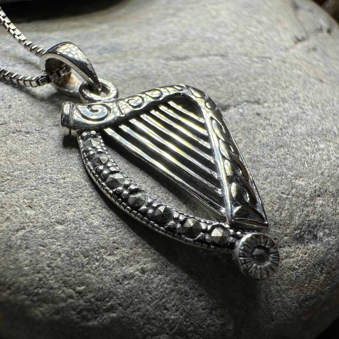 Cinnia Celtic Harp of Ireland Necklace in Sterling Silver — view 6
