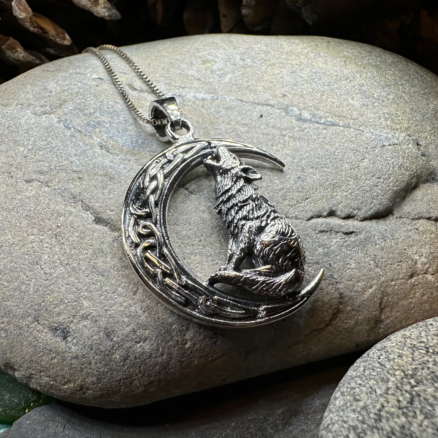 Nocturn Wolf Moon Necklace in Sterling Silver