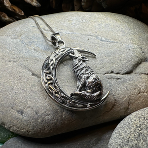 Wolf moon necklace hotsell