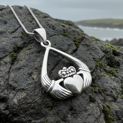 Load image into Gallery viewer, Leandra Irish Claddagh Necklace in Sterling Silver

