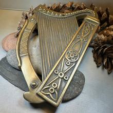 Load image into Gallery viewer, Celtic Harp Wall Plaque
