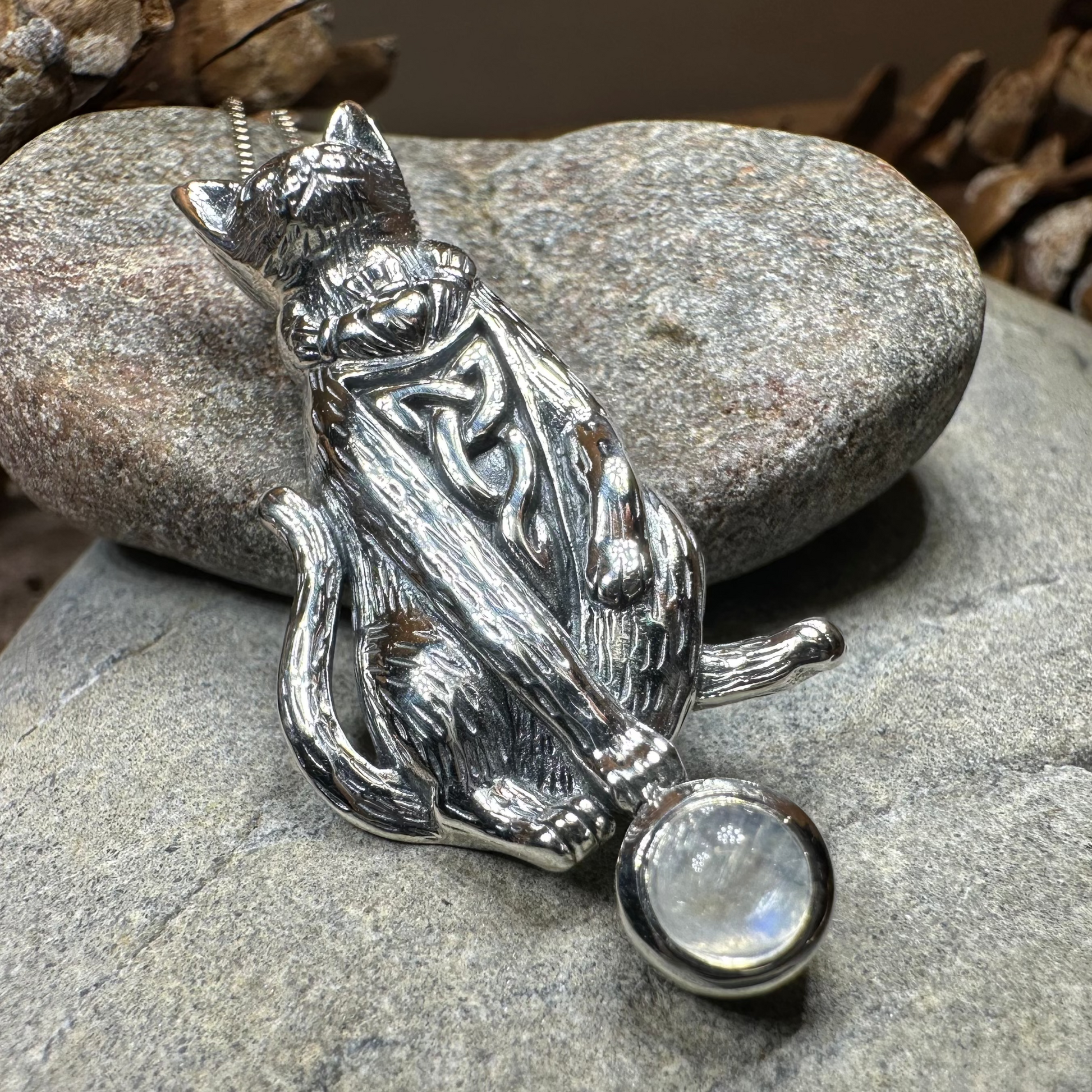 Claddagh Irish Cat Necklace — view 16