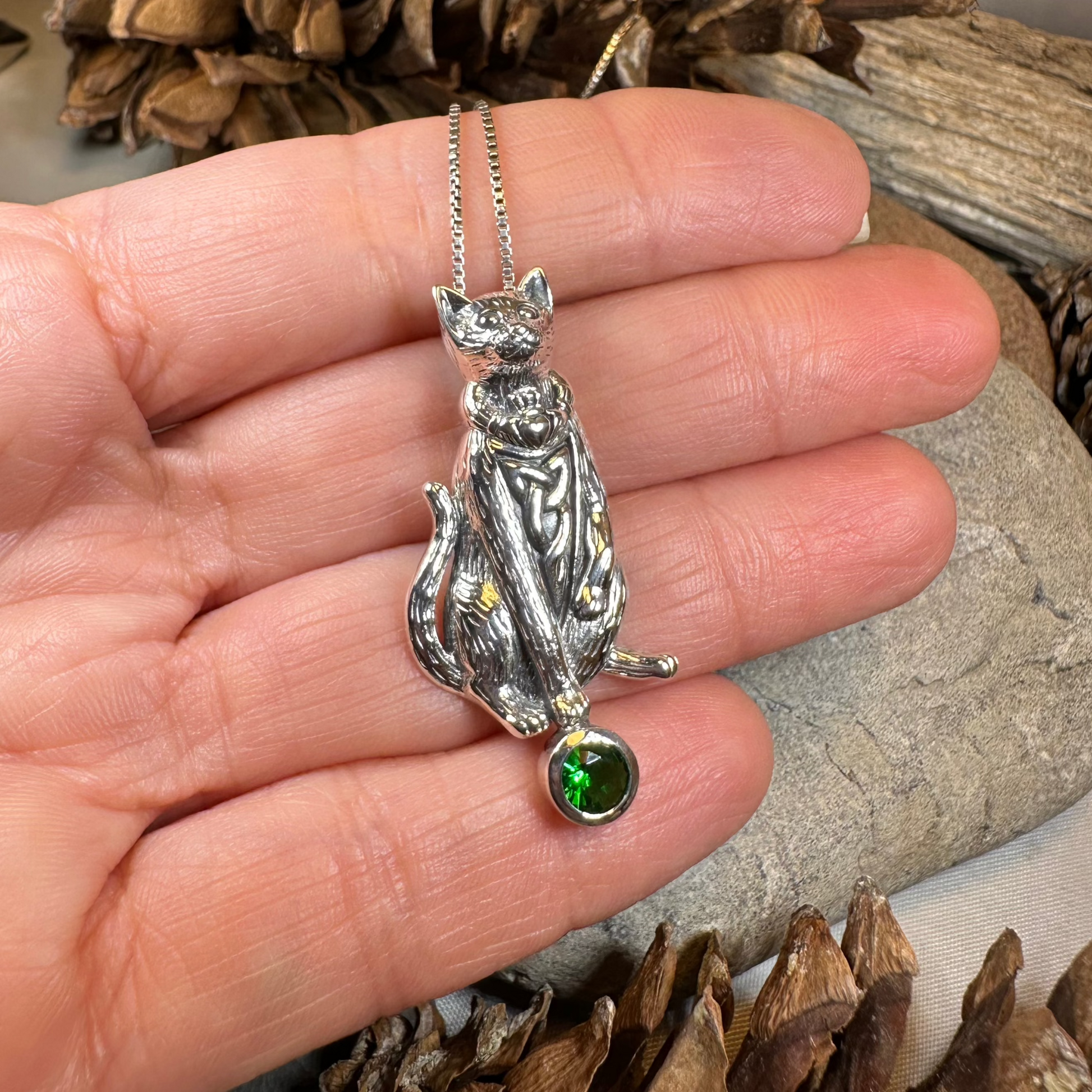 Claddagh Irish Cat Necklace — view 13