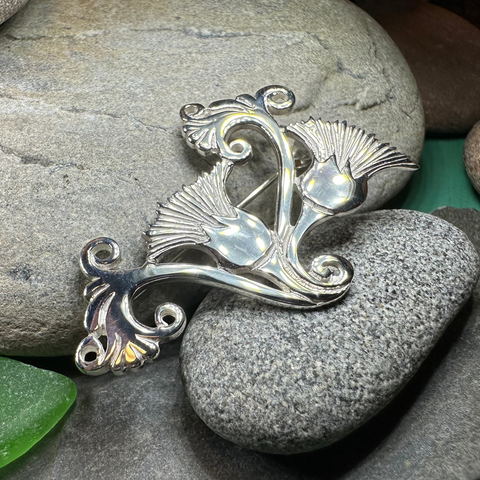 Load image into Gallery viewer, Shetland Isles Thistle Brooch - Handmade in Scotland
