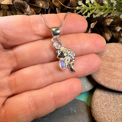 Load image into Gallery viewer, Fionn's Salmon of Knowledge Necklace
