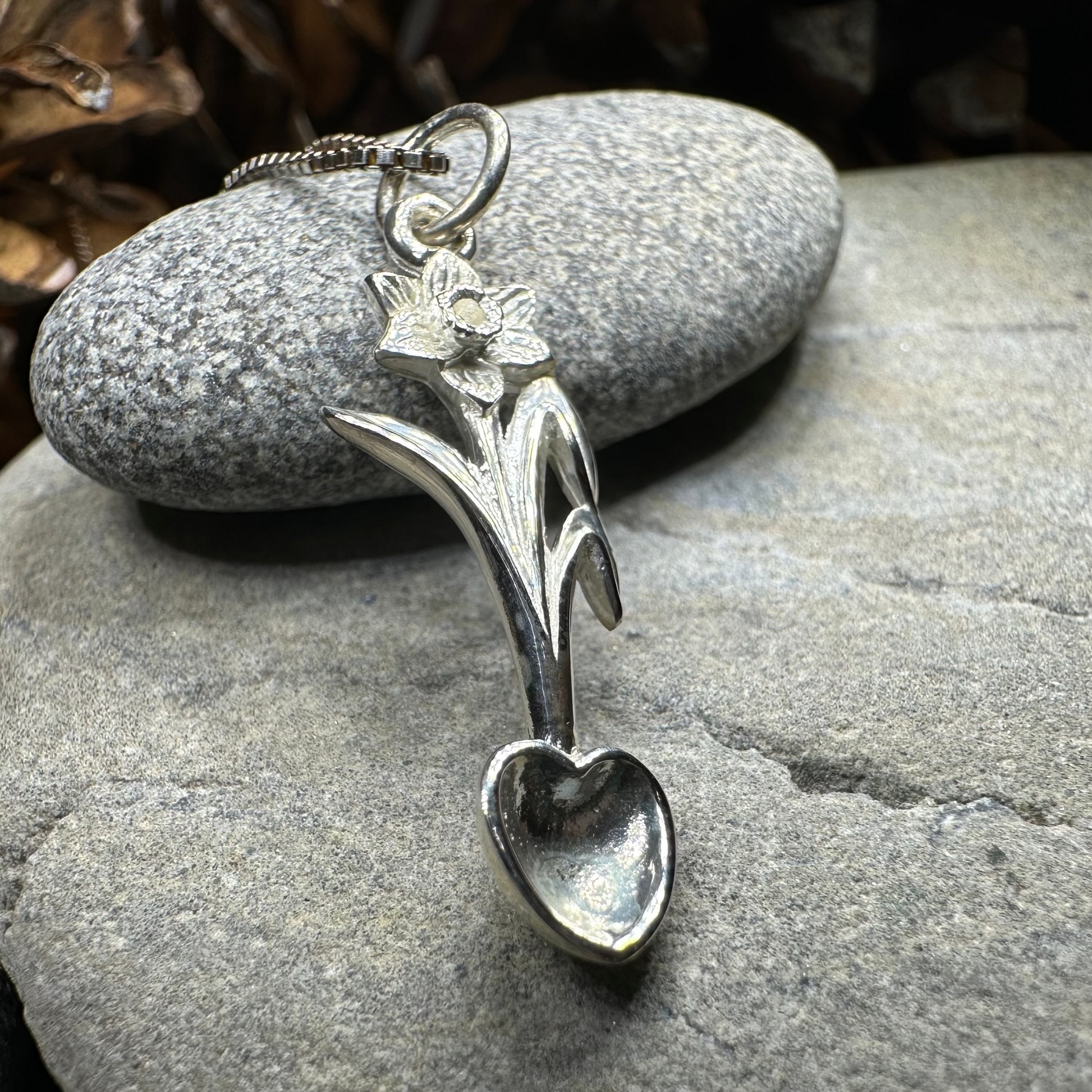 Welsh Daffodil Love Spoon Necklace — view 7