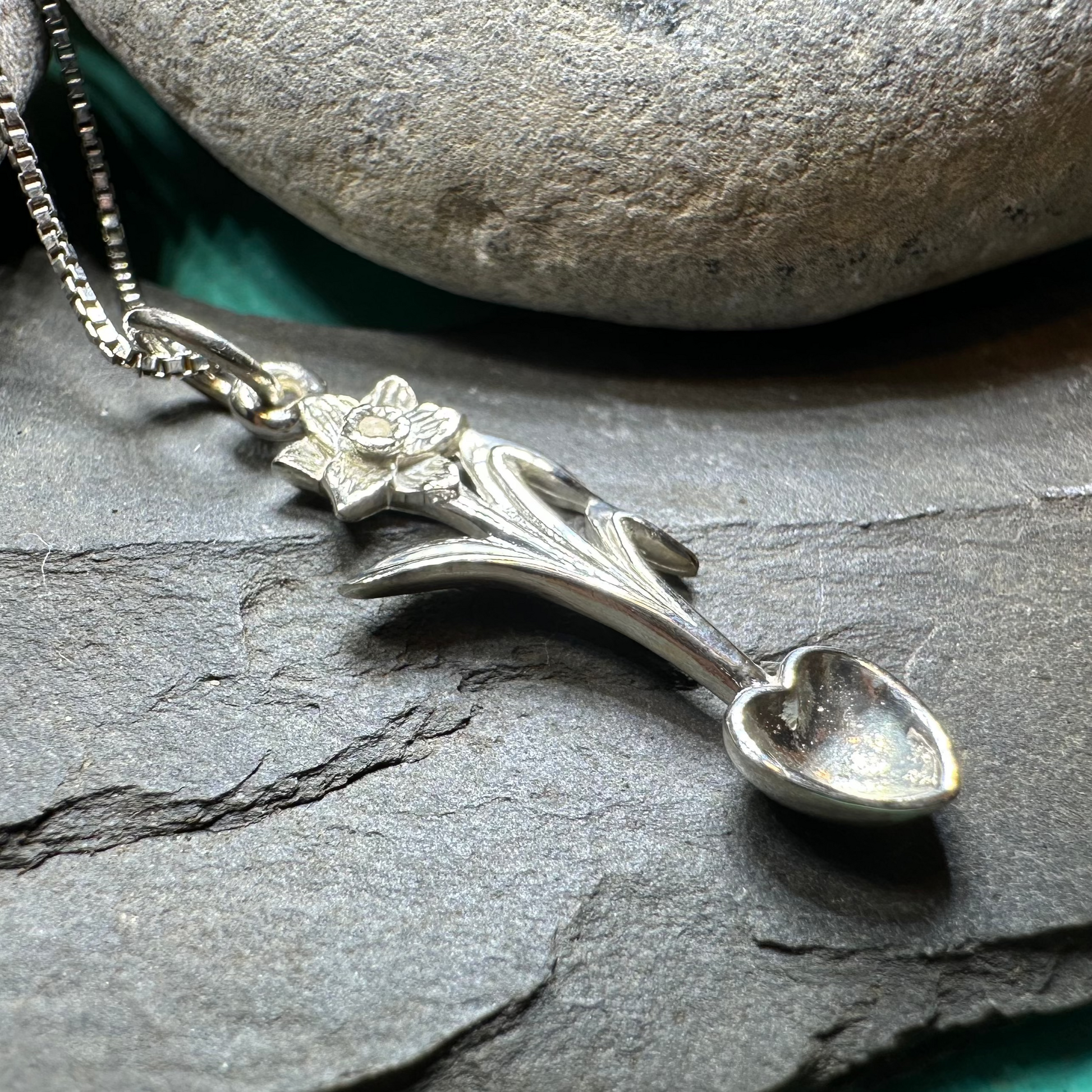 Welsh Daffodil Love Spoon Necklace — view 6