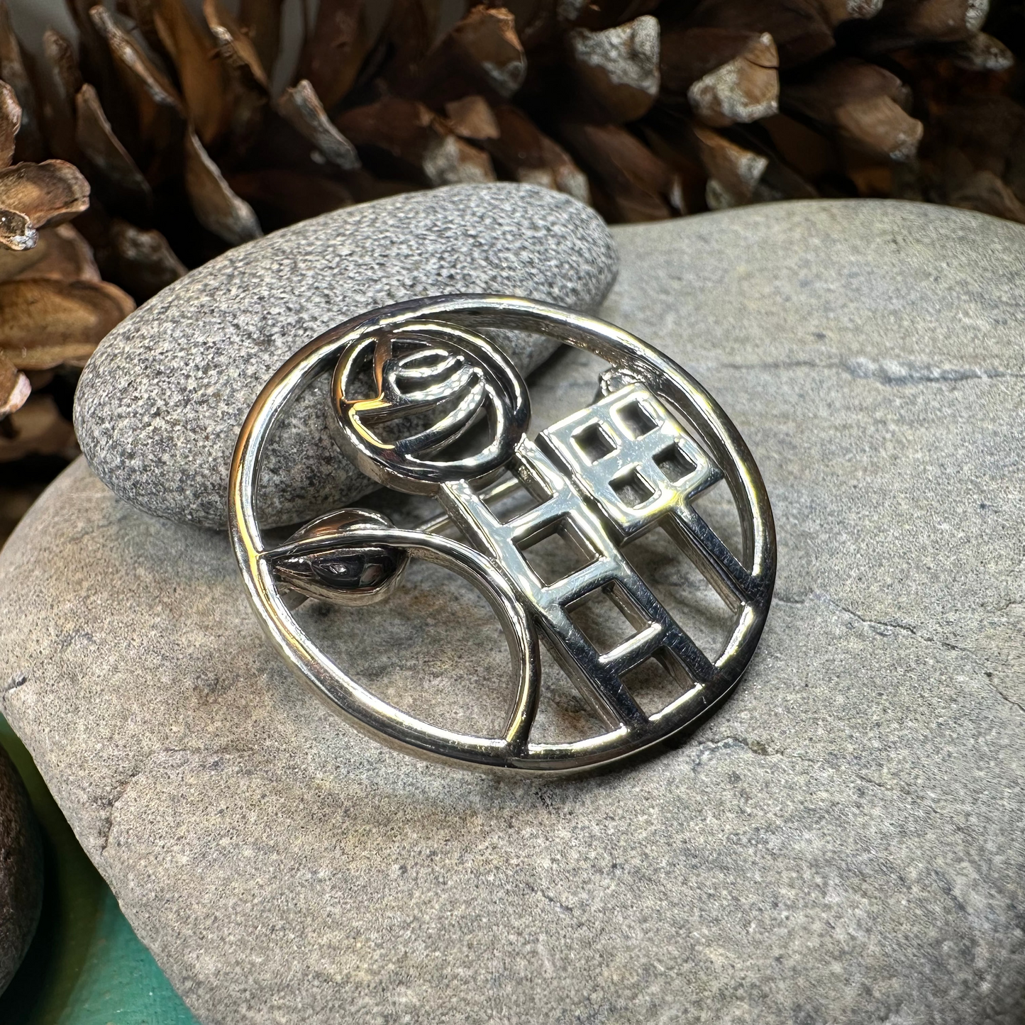 Mackintosh Roses Brooch — view 6