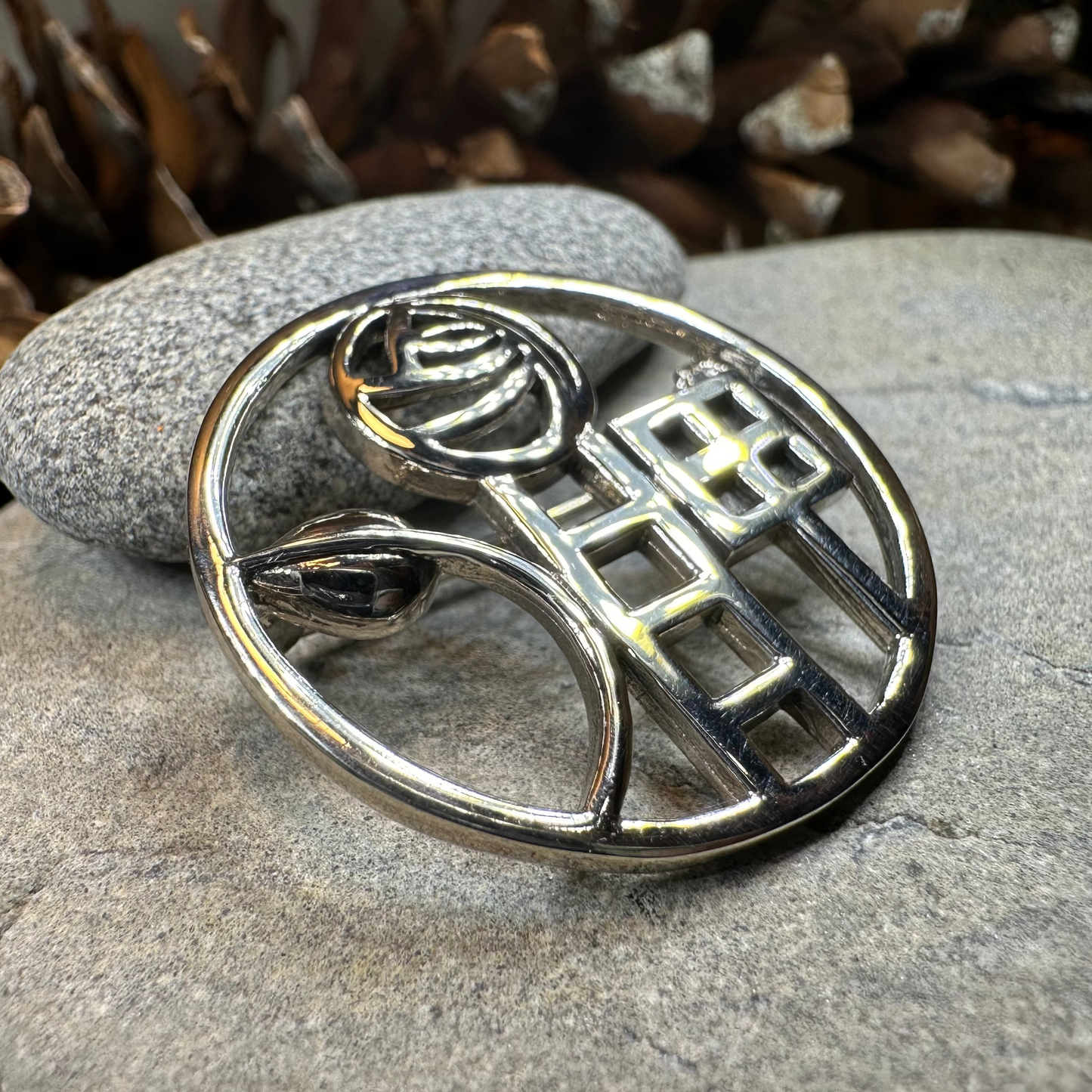 Mackintosh Roses Brooch — view 3