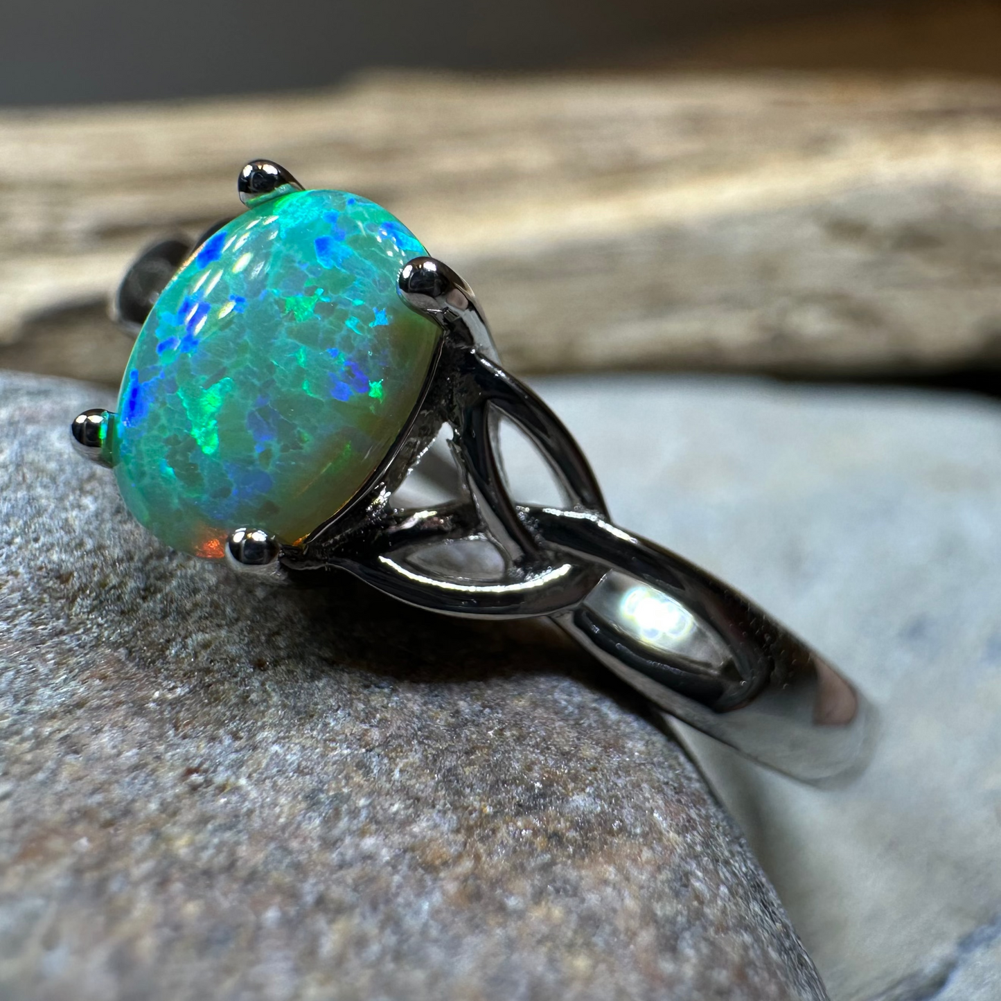 Irish Rain Celtic Ring — view 3