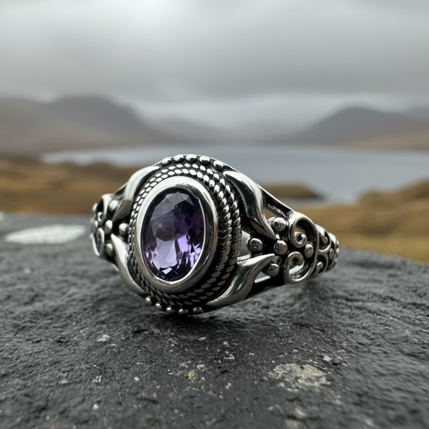 Romantic Celtic Knot Ring in Sterling Silver