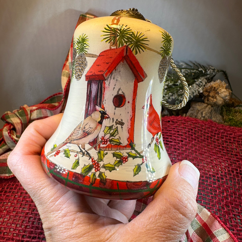 Load image into Gallery viewer, Scottish Home Tweet Home Cardinals Ornament
