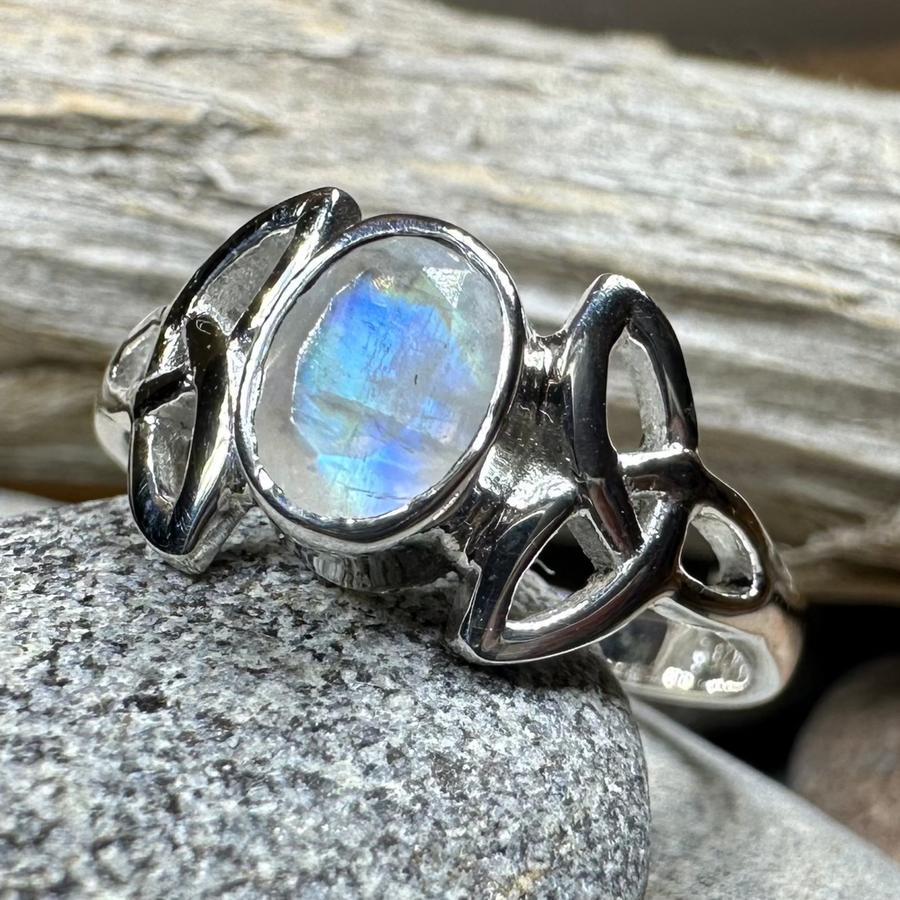 Cordelia Trinity Knot Moonstone Ring in Sterling Silver