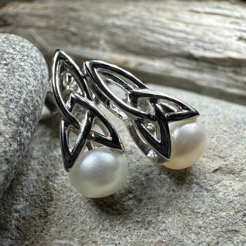 Load image into Gallery viewer, Trinity Knot Pearl Post Earring - Handmade in Ireland
