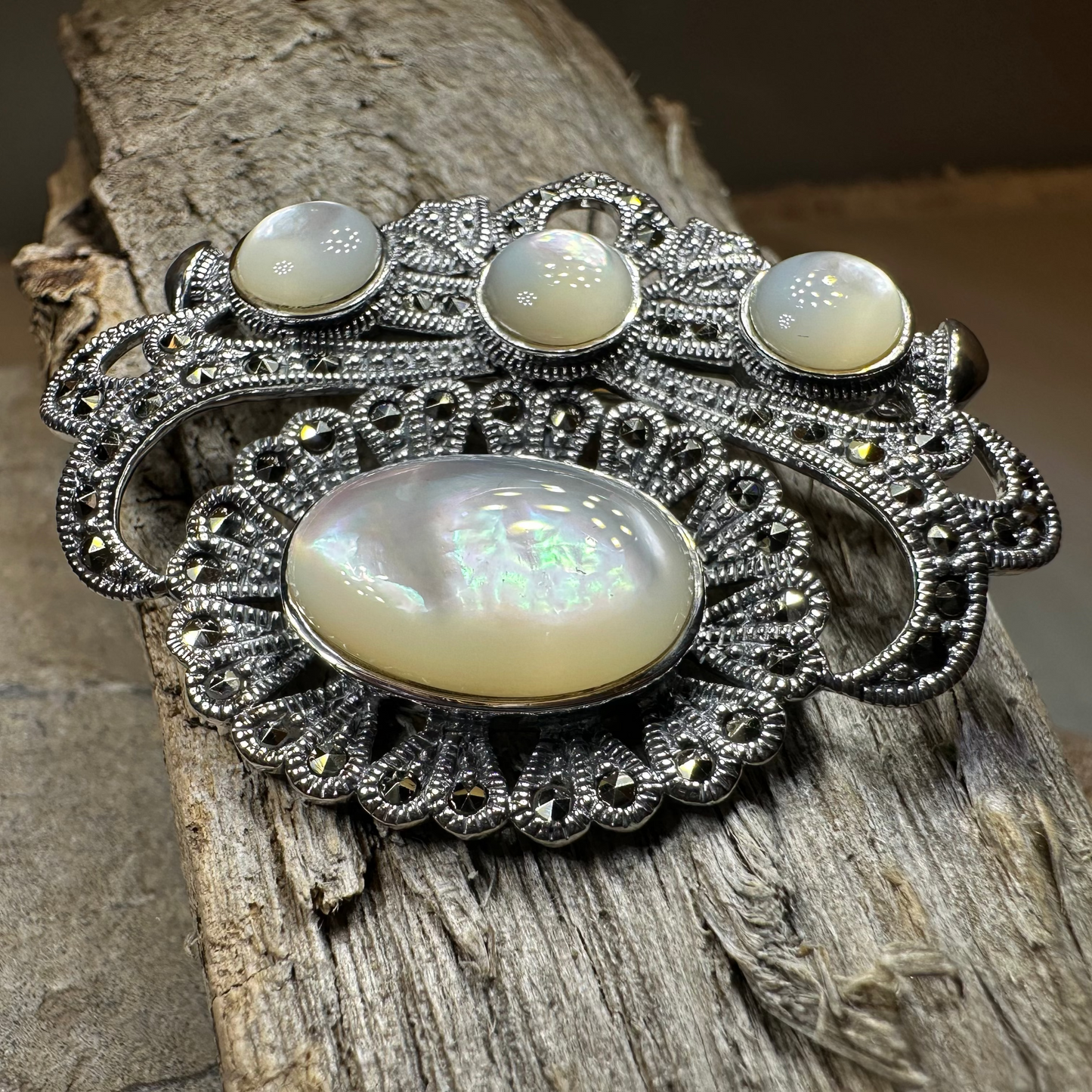 Analia Celtic Knot Brooch — view 7