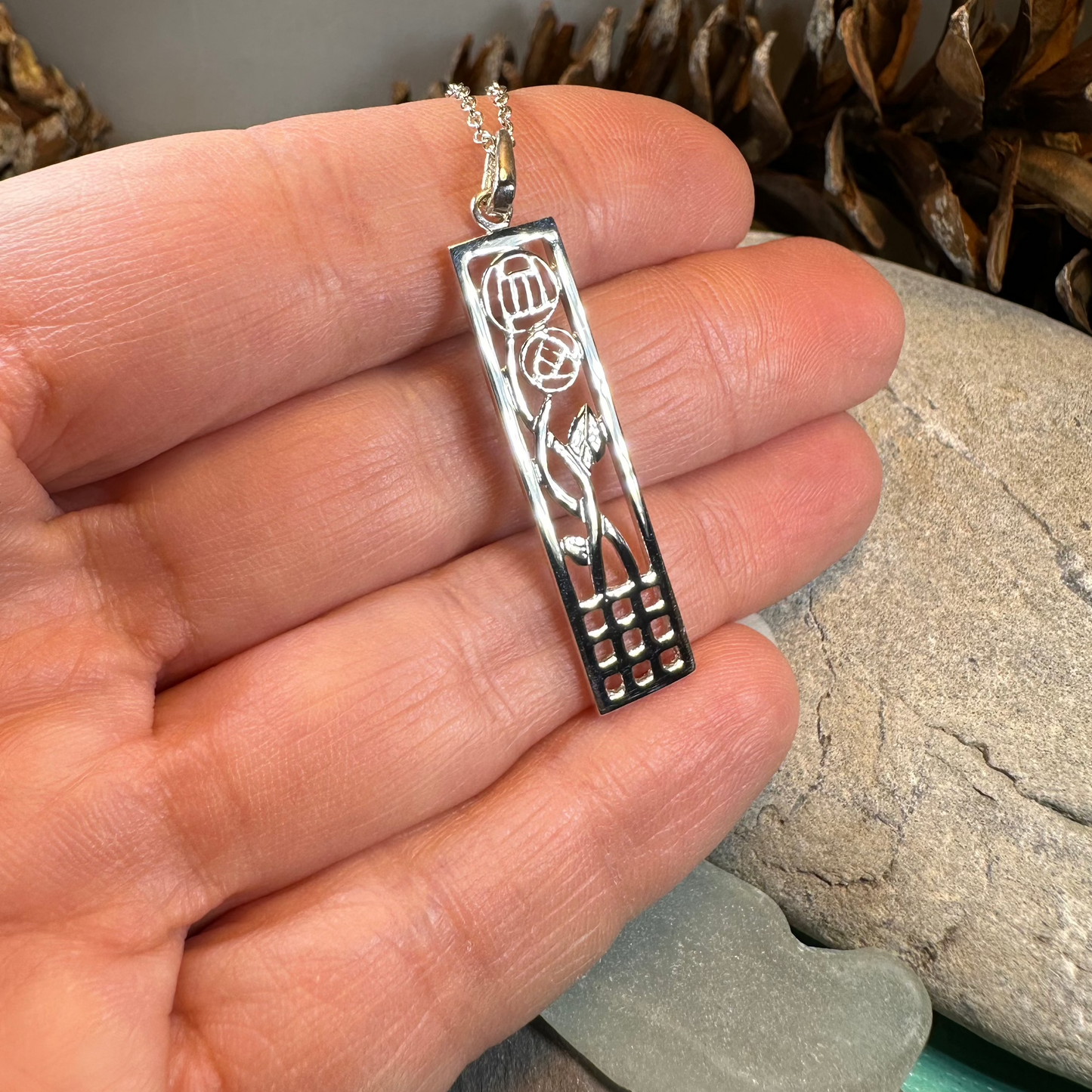 Mackintosh Two Roses Necklace