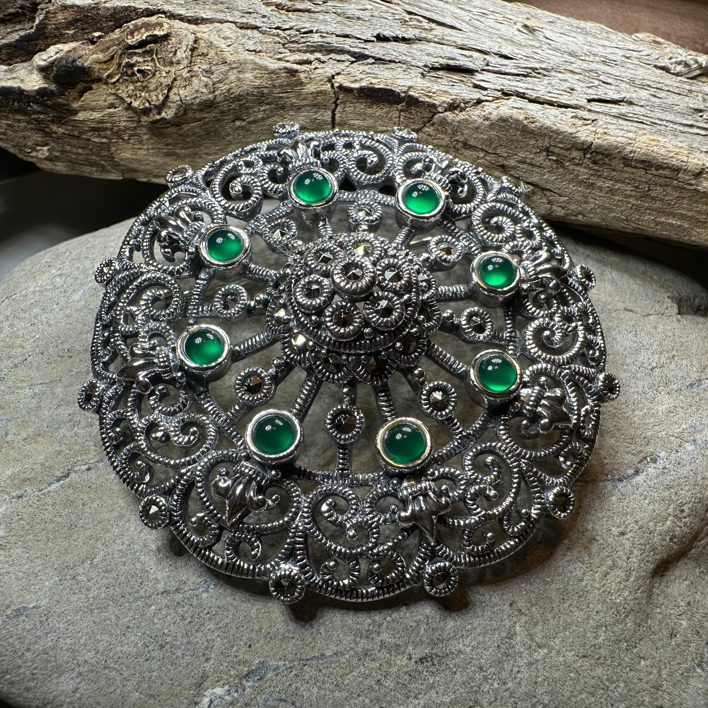 Donegal Celtic Knot Brooch — view 9
