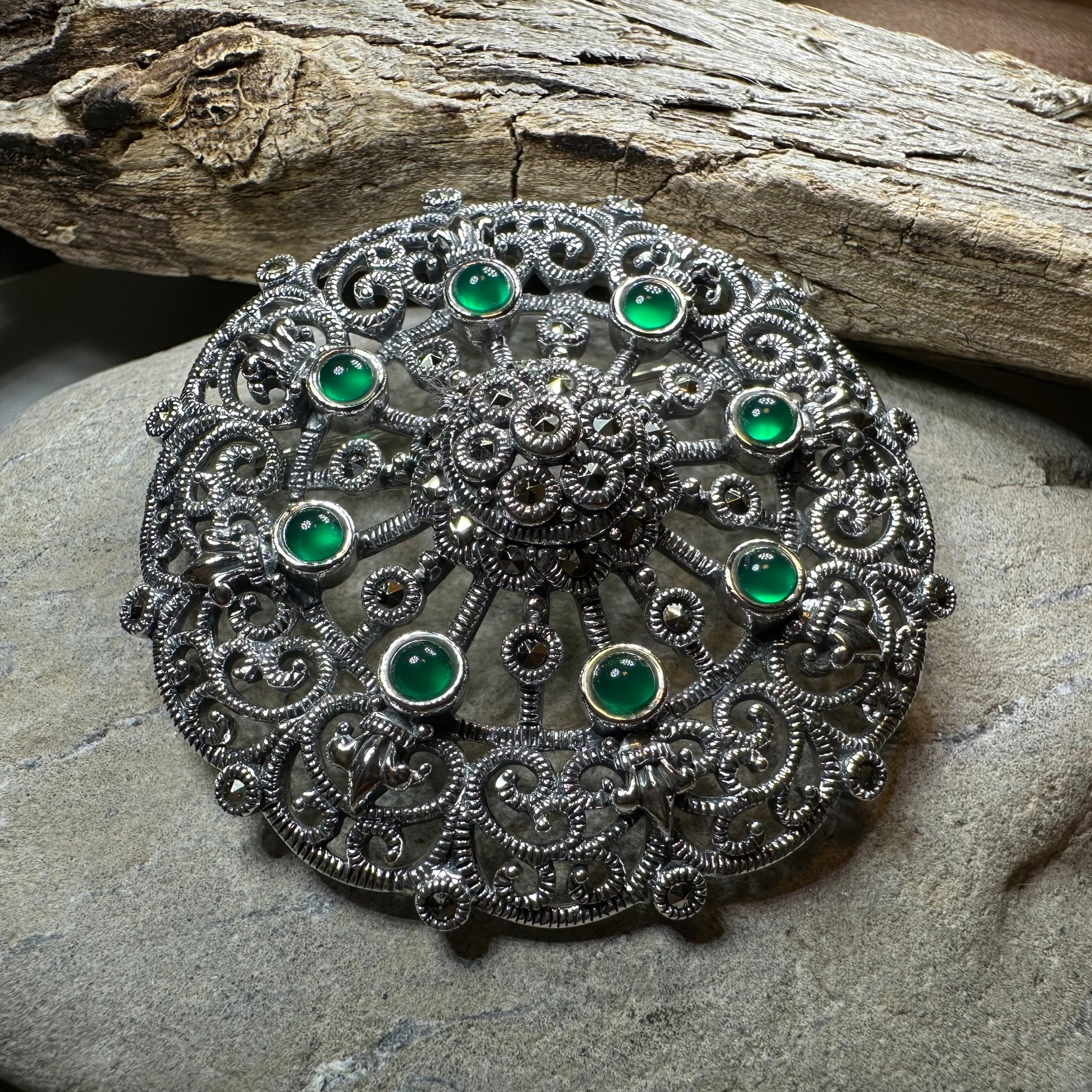 Donegal Celtic Knot Brooch — view 9