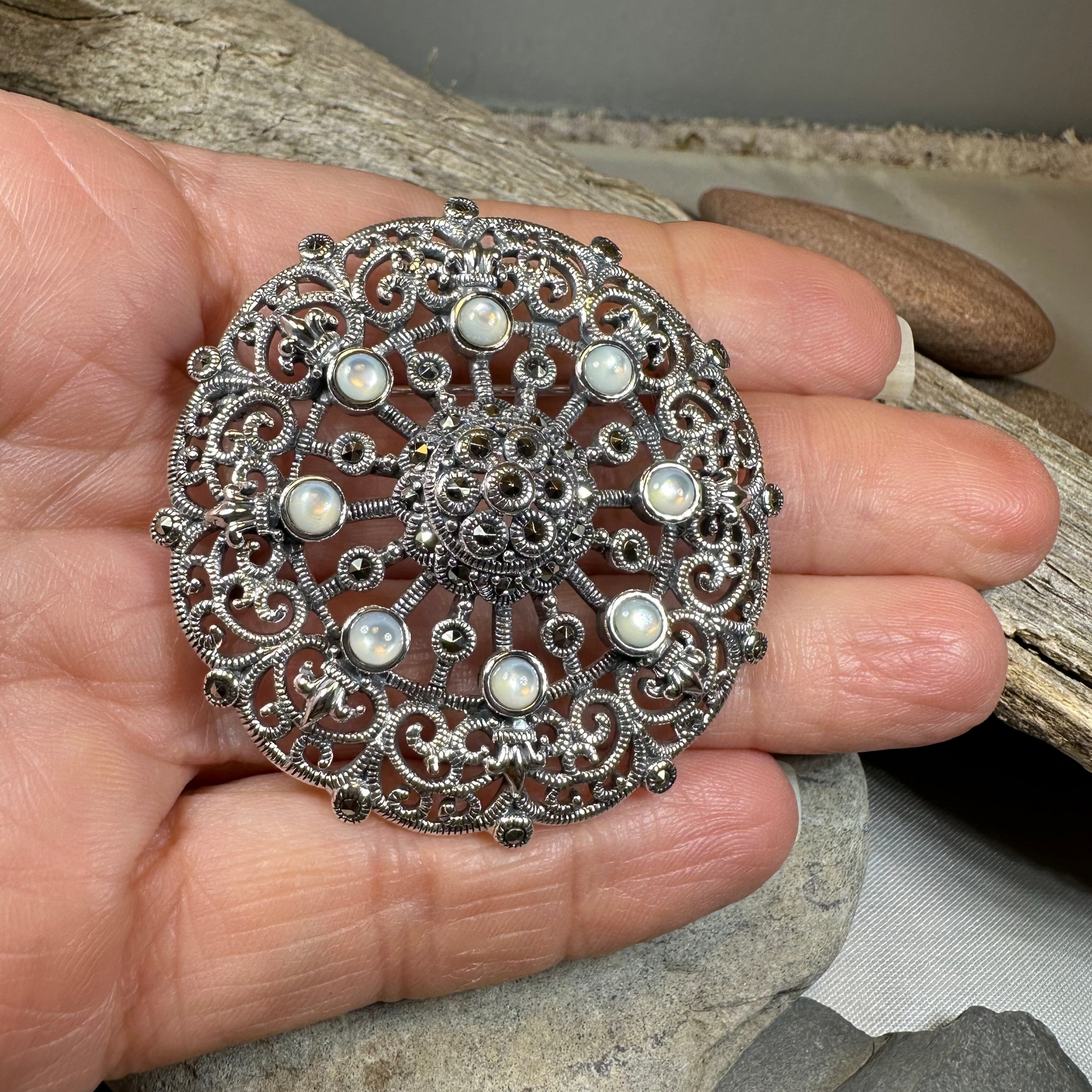 Donegal Celtic Knot Brooch — view 3