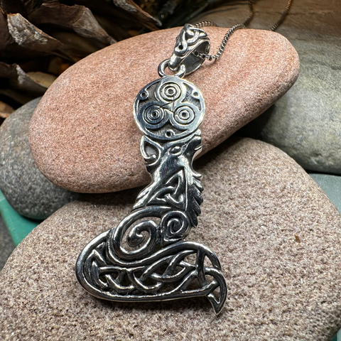 Load image into Gallery viewer, Celtic Forest Fox Necklace
