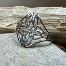 Load image into Gallery viewer, Lucinda Celtic Knot Ring
