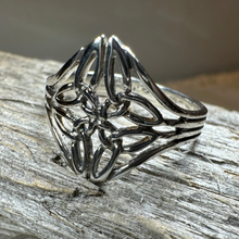 Load image into Gallery viewer, Lucinda Celtic Knot Ring

