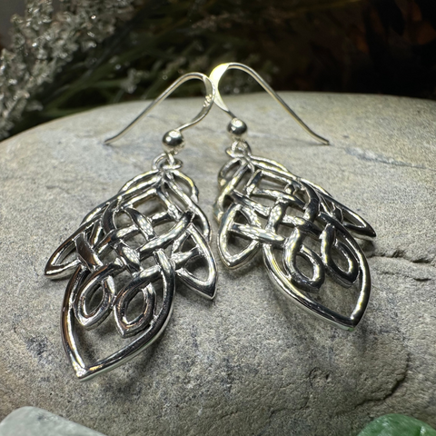 Load image into Gallery viewer, Aine Celtic Knot Earrings
