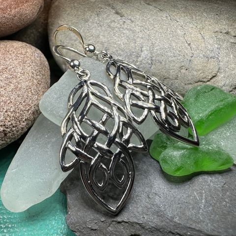 Load image into Gallery viewer, Aine Celtic Knot Earrings
