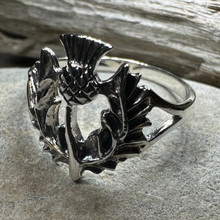 Load image into Gallery viewer, Finovan Thistle Ring
