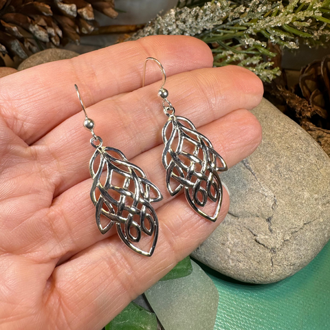Load image into Gallery viewer, Aine Celtic Knot Earrings
