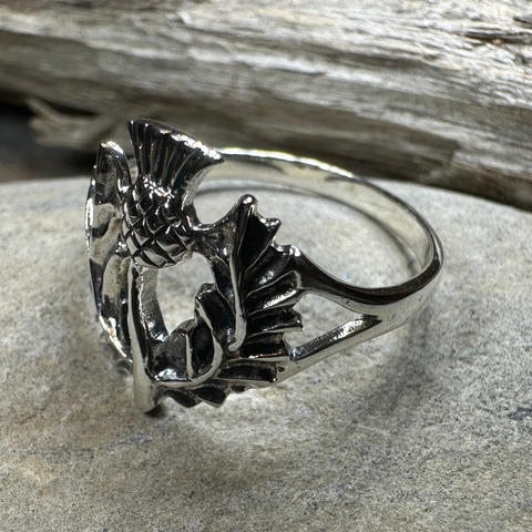 Load image into Gallery viewer, Finovan Scottish Thistle Ring in Sterling Silver
