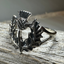Load image into Gallery viewer, Finovan Thistle Ring
