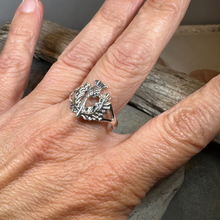 Load image into Gallery viewer, Finovan Thistle Ring
