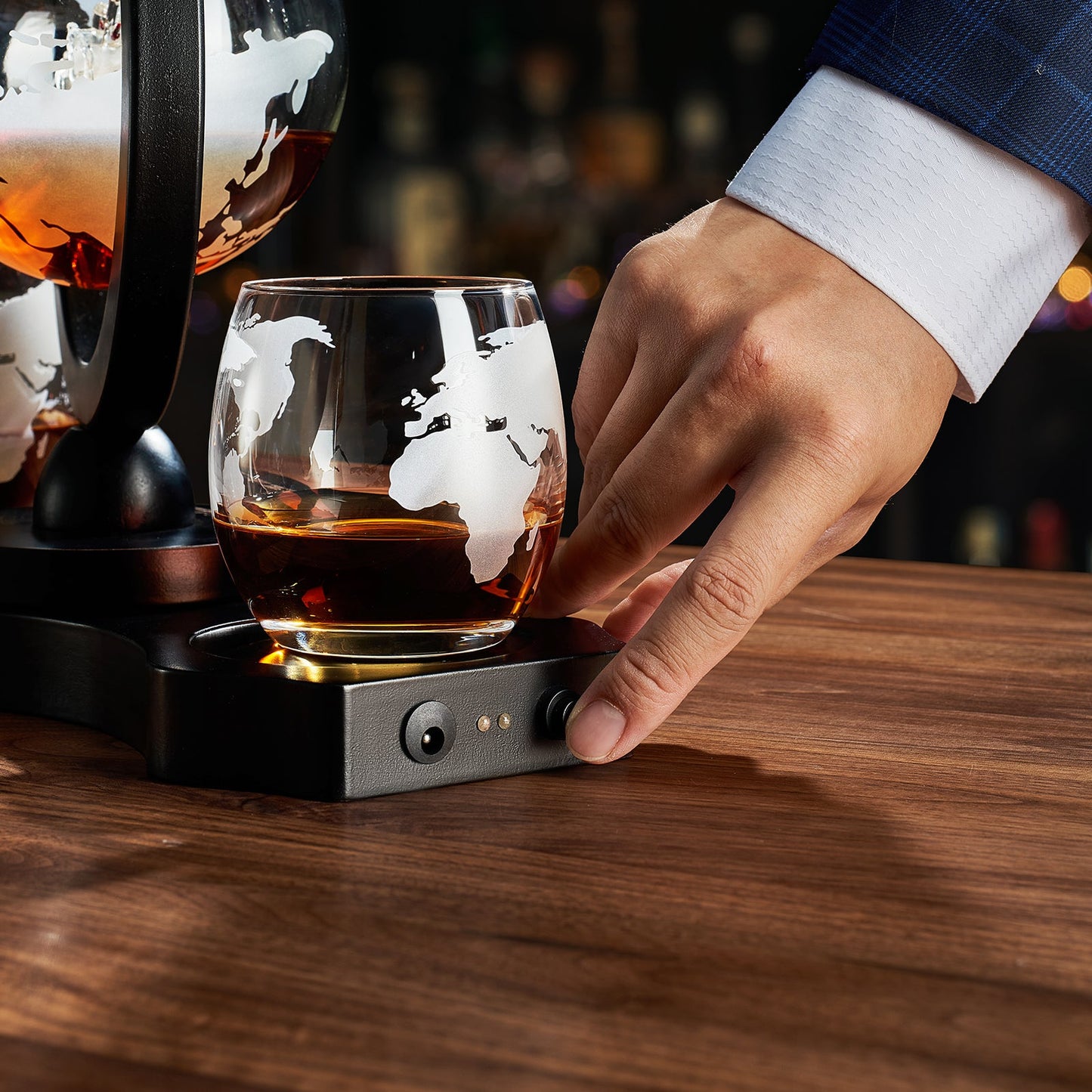 Rotating Whiskey Decanter Globe Set With 2 Whiskey Glasses