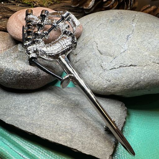 Bagpipes Kilt Pin