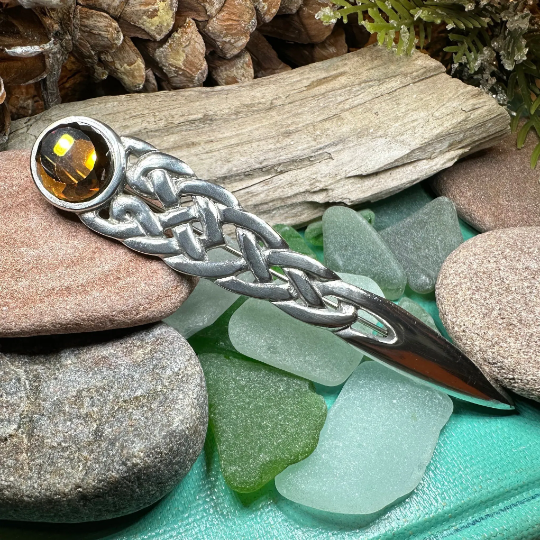 Overton Celtic Knot Kilt Pin — view 11