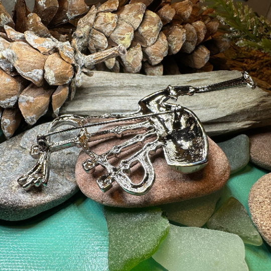 Alba Bagpipes Brooch — view 2