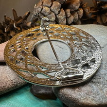 Load image into Gallery viewer, Loch Large Celtic Knot Brooch
